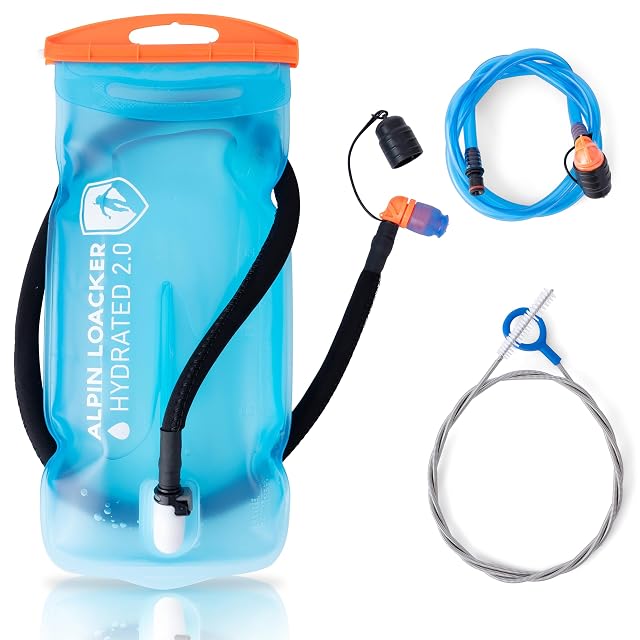 ALPIN LOACKER 3 litre hydration reservoir with a drinking hose and cleaning brush