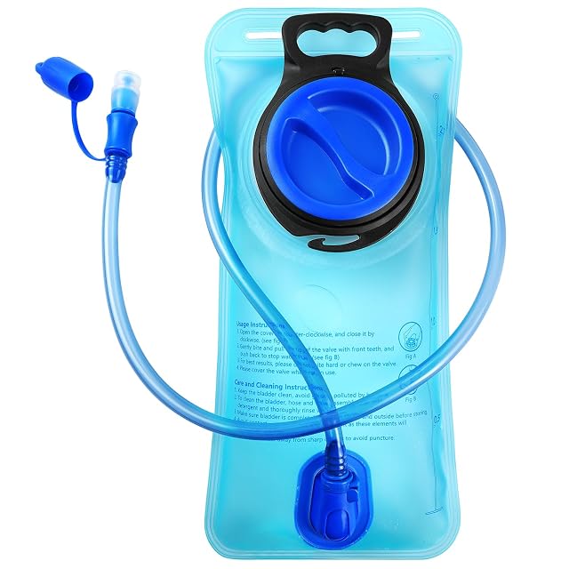 Geroony blue 2 litre hydration reservoir with a 100 cm drinking hose
