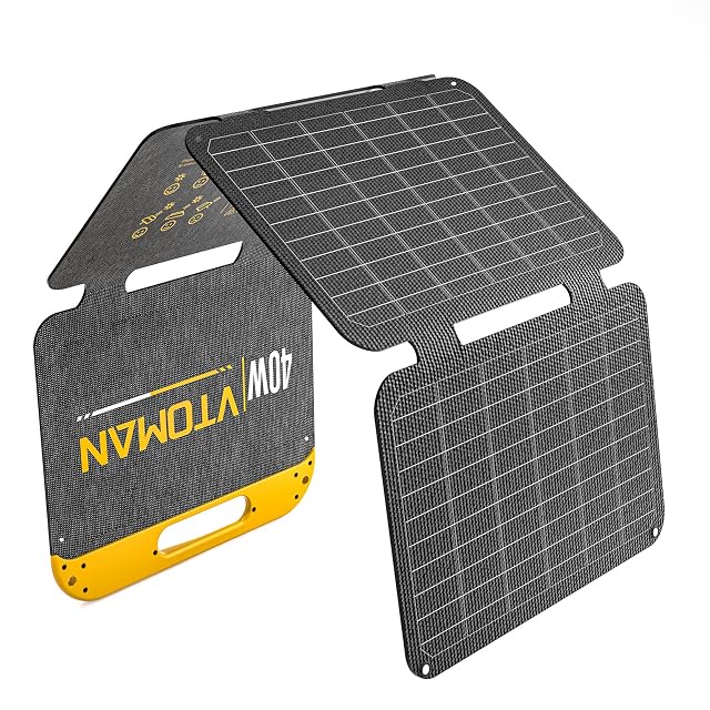 VTOMAN VS40 folding solar panel with an ETFE face, USB-A and USB-C outputs and carabiners