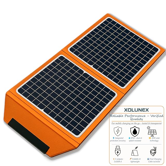 Xolunex 20 W folding solar panel in 900D fabric with two USB outputs and a multi-tip cable